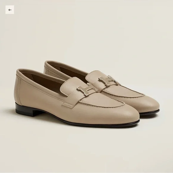 ☆品のよい足もと☆【Hermes】Paris ローファー Beige 足元をエレガントに♪】 HERMES 《パリ》モカシン ローファー